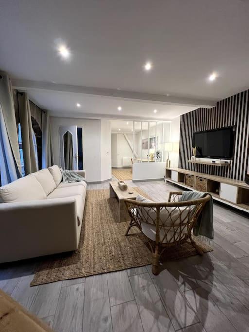 Superbe Duplex En Hyper Centre Apartment Saint-Etienne  Exterior photo